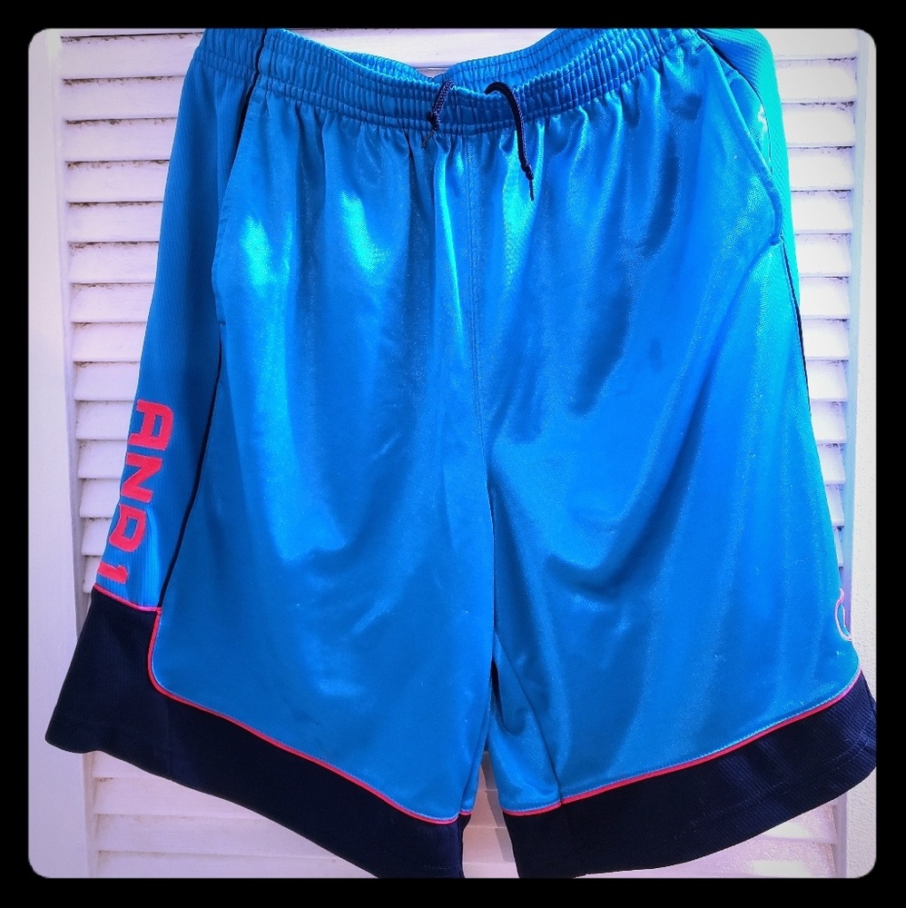 Men's basketball shorts